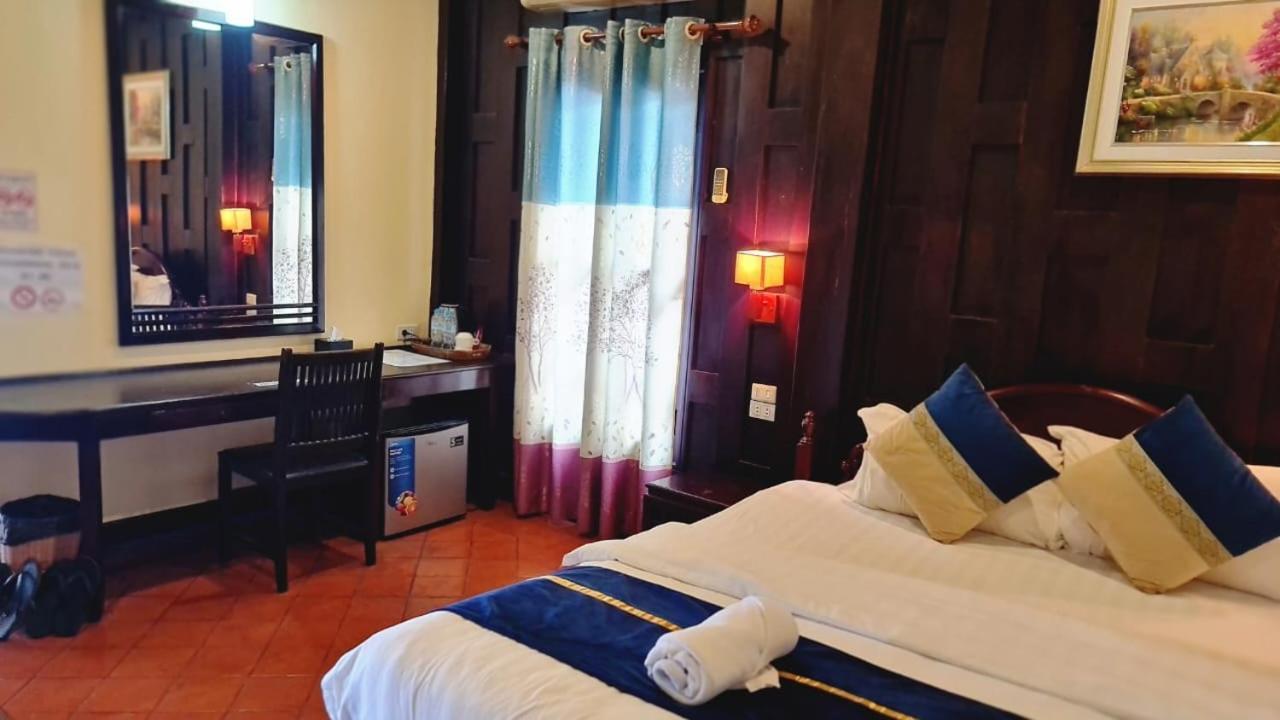 Villa Le Tam Tam Boutique Hotel Luang Prabang Exteriör bild
