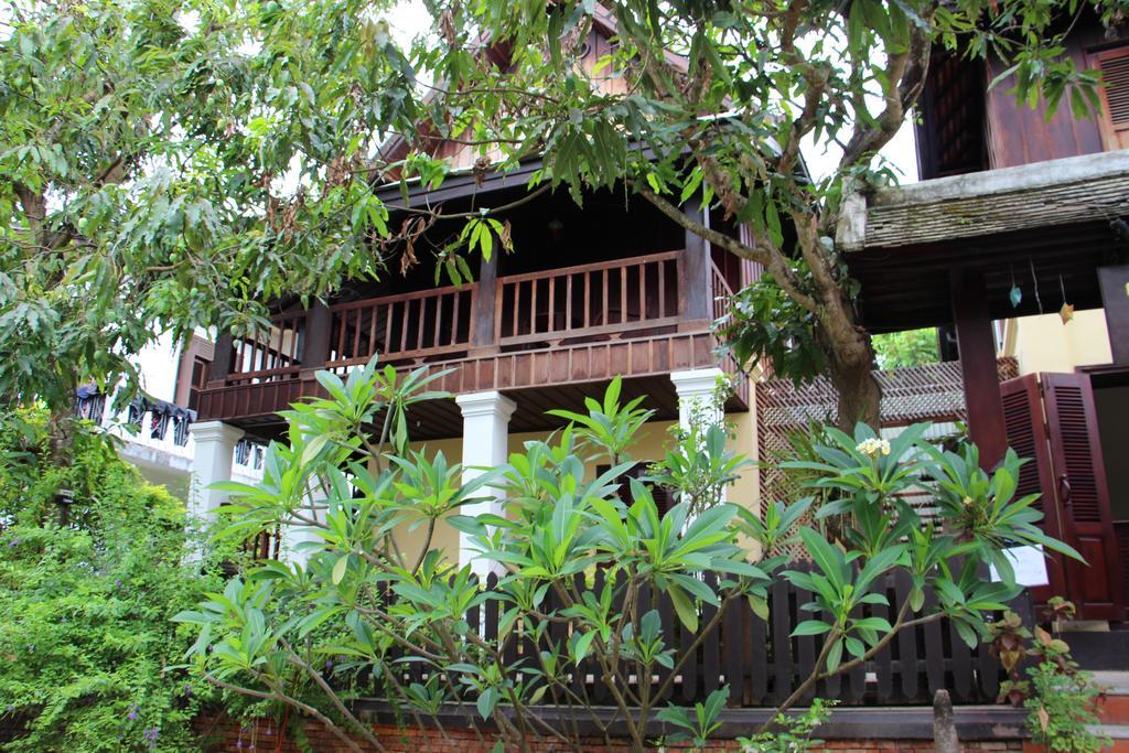 Villa Le Tam Tam Boutique Hotel Luang Prabang Exteriör bild